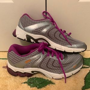 NWOT Gray and Purple Ryka Motive Women’s Size 6